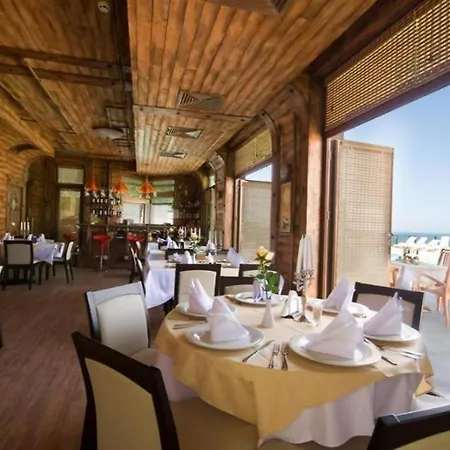 Complex - Egrek アパート *